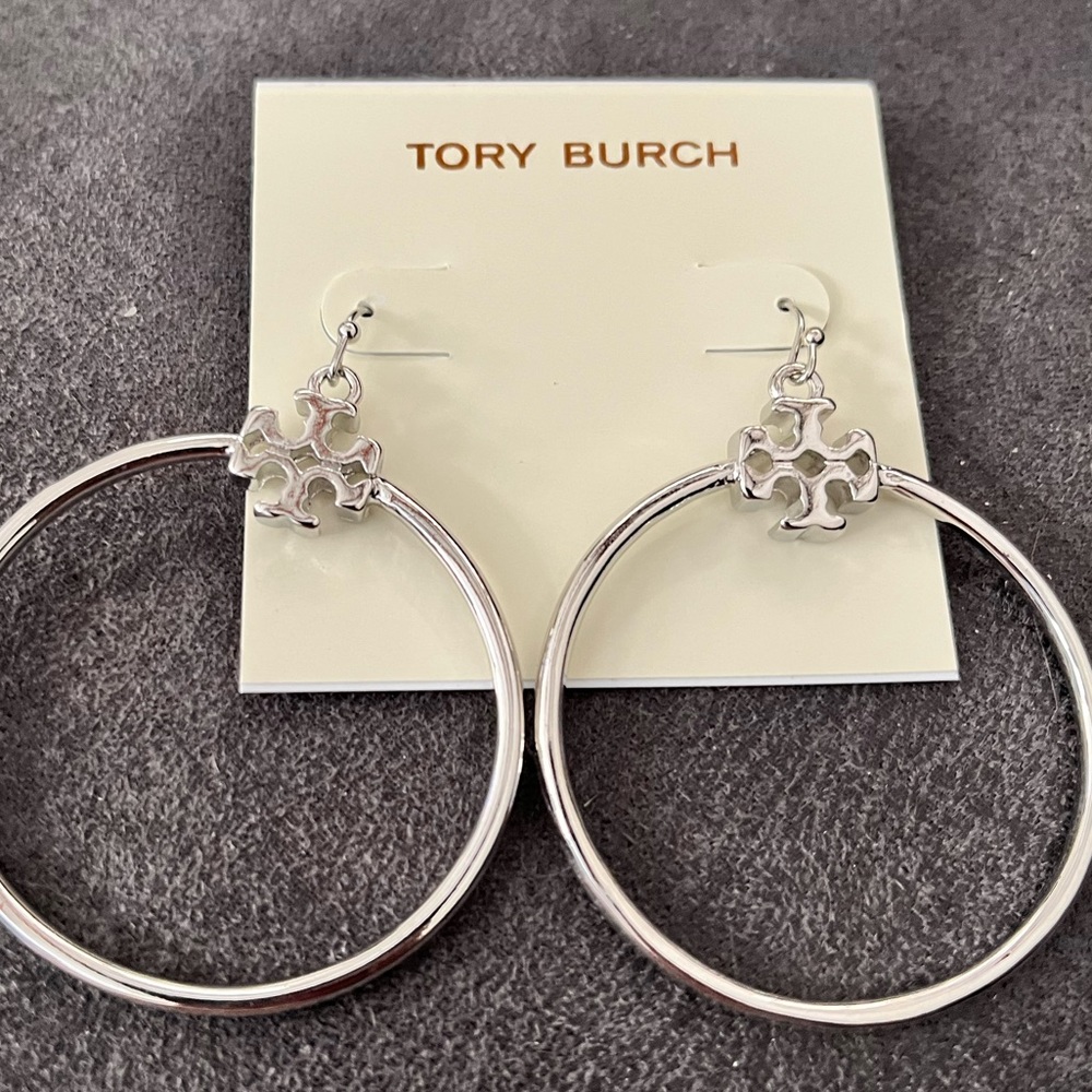 Tory Burch earrings, silver. New in package.